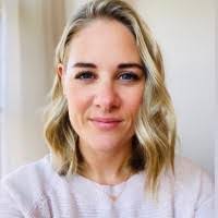 Naomi Dugan's Instagram, Twitter & Facebook