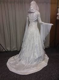 Idea By Rue Haruna On Wedding In 2020 Handfasting Dress