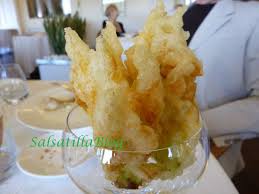 La maggior parte delle bustine di tempura contengono una miscela di farina di riso, farina per tutti gli usi, bicarbonato di. I Fiori Di Zucca In Tempura I Fiori Di Zucca In Tempura In Cucina Coniugano La Tradizione Italiana E Quella Cinese Creando Un Connubio Perfetto