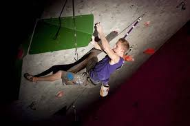 Der vizeweltmeister von 2019 belegte am samstag im halbfinale rang 14, nur die besten sechs. Jakob Schubert On His Way To His Sixth Climbing