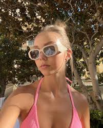 c'mon Barbie let's go party