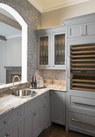 Houzz has millions of beautiful photos from the world's top designers, giving you the best design ideas for your dream remodel or simple room refresh. 45 Charming Butler S Pantry Ideas What Is A Butler S Pantry