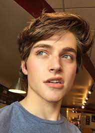 Froylan Gutierrez On Twitter Froy Gutierrez Pretty People Beautiful Boys