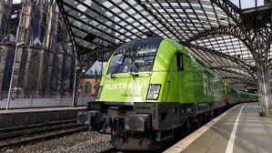 Berlin Koln Flixtrain Nimmt Neue Strecke In Den Fahrplan Auf Der Spiegel Reise Mit Bildern Koln Hamburg Nachtzug Fahrplan
