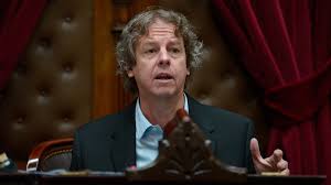 Christian Castillo: “Es muy grave el apriete del aparato estatal para tapar  la corrupción” - Radio UNR