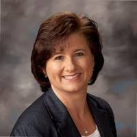 Elizabeth Dutcher's Instagram, Twitter & Facebook