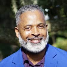 Dwight Bailey's Instagram, Twitter & Facebook