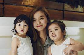 Sau bài viết cuối cùng dành cho chồng cũ, bảo ngọc nhận được vô số bình luận chia. Vá»£ CÅ© Hoai Lam Ä'ap Tráº£ Tham Sau Khi 2 Con Bá»‹ Nháº­n Xet Ä'ang ThÆ°Æ¡ng Vi Thiáº¿u Bá»'
