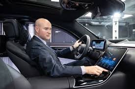 Obviously, the government's estimates will vary between the two different powertrains, and we expect the larger of the engines to drink more fuel. 2021 Mercedes Benz S Class Is A Glimpse Of The Future