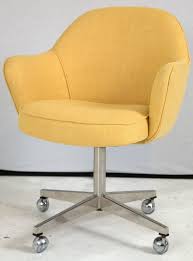 Knoll life chair fully adjustable model new in open box. Knoll Desk Chair In Yellow Microfiber 1stdibs Com Yellow Office Chair Desk Chair Diy Desk Chair