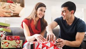 Hey guys in todays video i bring you valentines day gift ideas for her that she actually wants in 2020. 10 Sneaky Ways To Find Out What Your Girlfriend Wants For Christmas