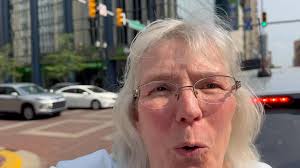 Gridlock all over downtown Indy because the Pacers are holding an afternoon  giveaway. People love the Finals energy, but not sitting in traffic for the  swag bags.