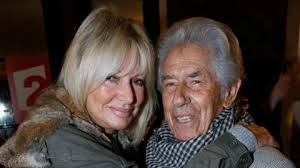 Jusqu'au bout de sa vie, philippe gildas aura eu des projets. Mort De Philippe Gildas Ce Qu A Fait Sa Femme Maryse Pour Affronter La Maladie Voici