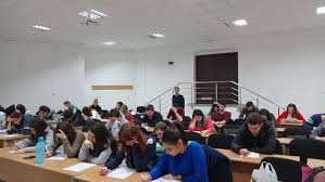 Facultatea de marketing cuprinde materii foarte diversificate, unele mai interesante, iar altele mai plictisitoare și demodate. The Faculty Of Business And Administration Unibuc