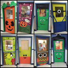 Fall Classroom Door Decorating Ideas I M So Proud Of My Teachers Halloween Front Door Decorations Halloween Front Doors Office Halloween Decorations