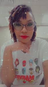 Eartha Carter's Instagram, Twitter & Facebook