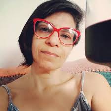 1) there is nothing sexier than this dance 2) Đây là quán bar biểu diễn tốt  nhất của Tom Hollands. 3) Tôi sẽ xem cái này mỗi lần tôi bắt gặp nó trên  mạng