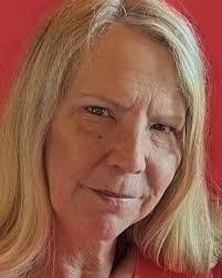 Adam Comer's Instagram, Twitter & Facebook