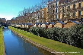 Epingle Par Didier Sur Les Pyrenees Orientales En 2020 Perpignan Ville De Perpignan Marche De Noel