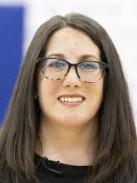 Marissa Mccarthy's Instagram, Twitter & Facebook