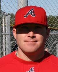 Thomas Melvin's Instagram, Twitter & Facebook