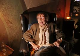 Alexander rybak has several times called jahn teigen his role model. Jahn Teigen Gjor Tv Comeback Skroget Er Kanskje Skralt Men Lanterna Lyser Enna Vg