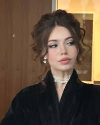 My loves, thank you for supporting me throughout this entire competition.  This experience was so much fun and I have grown so much. It's hard to put  into words how thankful I