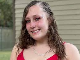 Christine Hineline's Instagram, Twitter & Facebook