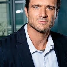 Justin Bonney's Instagram, Twitter & Facebook