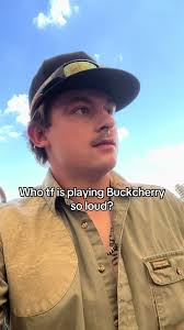 Exploring Buckcherry's Loud Music and 90s Fashion