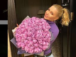 Check spelling or type a new query. Zhena Olega Vinnika Umilitelno Otreagirovala Na Ego Kompliment Fakty