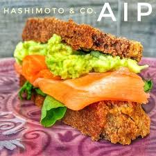 Aip Brot Mit Salat Lachs Und Avocado Creme Aip Rezepte Aip Diat Aip