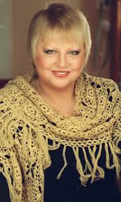 Светлана крючкова в молодости будущая актриса была рыжеволосой, и ее дразнили дети во дворе. Svetlana Kryuchkova Aktrisa Biografiya Poslednie Novosti Zhizni Zvezd 7dnej Ru