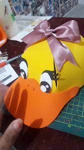 Gorra de pato 🦆✨️ Elabore esta linda gorrita de foamy para que mi hija lo  use en su festival de primavera, está lindisimo🦆💖#CapCut #crafterapy  #craftersoftiktok #gorrafoamy #arteenfoami #foami #foamy ...