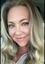 Chloe Church's Instagram, Twitter & Facebook