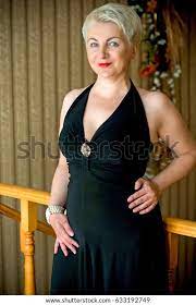 Portrait Mature Woman American Appearance Wear Stock Photo 633192749 Shutterstock