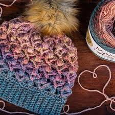 Finished This Beauty This Afternoon I Wasn T Sure About The Colors At First But Wow I Love It Pattern Maia Beanie Mi Yarn Addict Crochet Patterns Yarn