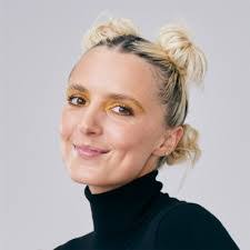 Anna Jessie's Instagram, Twitter & Facebook