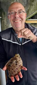 Few hours windy day session slow at start weedy battled through 1 bass 2  smoothhounds lost 1