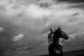 Peder fredricson just posted a video of all in getting back into work after his break and all i could think is who is this lil' fat mountain pony. Teckna Din Dromhast Och Vinn Ett Signerat Ex Av Peder Fredricsons Nya Bok Bokmassan