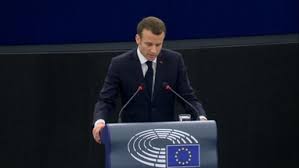 Europarlamentarul maria grapini a declarat luni, în pe, la dezbaterea pe tema situaţiei statului de drept în românia, că dată fiind prezenţa a doar 20 de parlamentari în sală, dezbaterea e un eşec şi a ţinut să precizeze că românia nu e kovesi. Schimb De Replici Intre Maria Grapini Si Emmanuel Macron In Parlamentul European Stirileprotv Ro