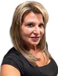 Mary Olszewski's Instagram, Twitter & Facebook