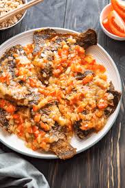 Crispy pan fried fish is a thing of beauty, with a beautiful golden crust and juicy flesh inside. Vietnamese Fried Fish With Tomato Sauce Ca Chien Sá»'t Ca Chua Wok And Kin
