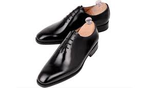Cinco Tipos De Zapatos Que Todo Hombre Debe Tener En Su Armario Tendencias Gestion