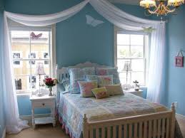 A ship or nautical themed room is an amazing choice for a boy's room. Beach Theme Bedroom Ideas Coastal Decorating Colors Ocean Themed Kids Bac Ojj