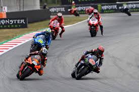 Enjoy the final moments of the #motogp race at barcelona as fabio quartararo conquered his 3rd premier class win and the. Why Quartararo Rode With Unzipped Leathers In Catalan Gp The Race