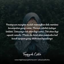 Foto anime senyum sedih gambar untuk status wa. Menangis Gambar Anime Perempuan Sedih Sendirian