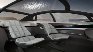Options will include an inductive charging port using audi's latest wireless technology, together with an autonomous parking function that will automatically park the car over a. L Audi A9 E Tron Pourrait Naitre En 2024