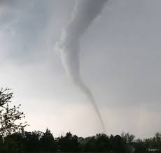 Jun 17, 2021 · česká republika vynaložila na boj s pandemií koronaviru 308 miliard korun, tedy 28.800 korun na jednoho obyvatele. Obcou Petkovce Sa Prehnalo Tornado Na Mieste Zasahuju Hasici