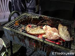 Sep 07, 2020 · 蔡精強說，台中漁產品、畜產品、生鮮農產品和加工品種類繁多，消費者中秋想送禮、選購商品，透過網路可以輕鬆購買到生鮮的水梨、紅龍果，還有中秋節烤肉最需要的香腸、豬肉等肉品，強調品質絕對經過嚴格把關，請大家安心選購。 Lntgvwwojyjoym